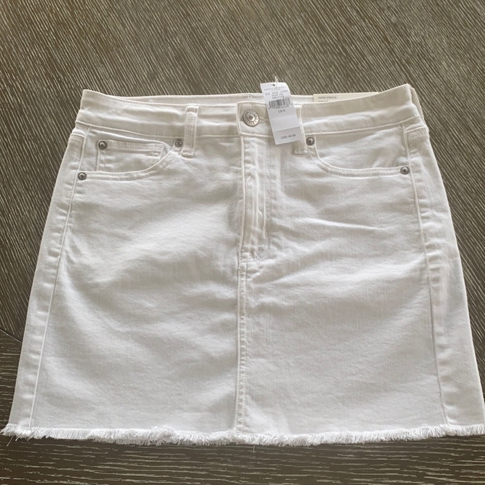 Brand New With Tags AE White Jean Skirt Size 8
